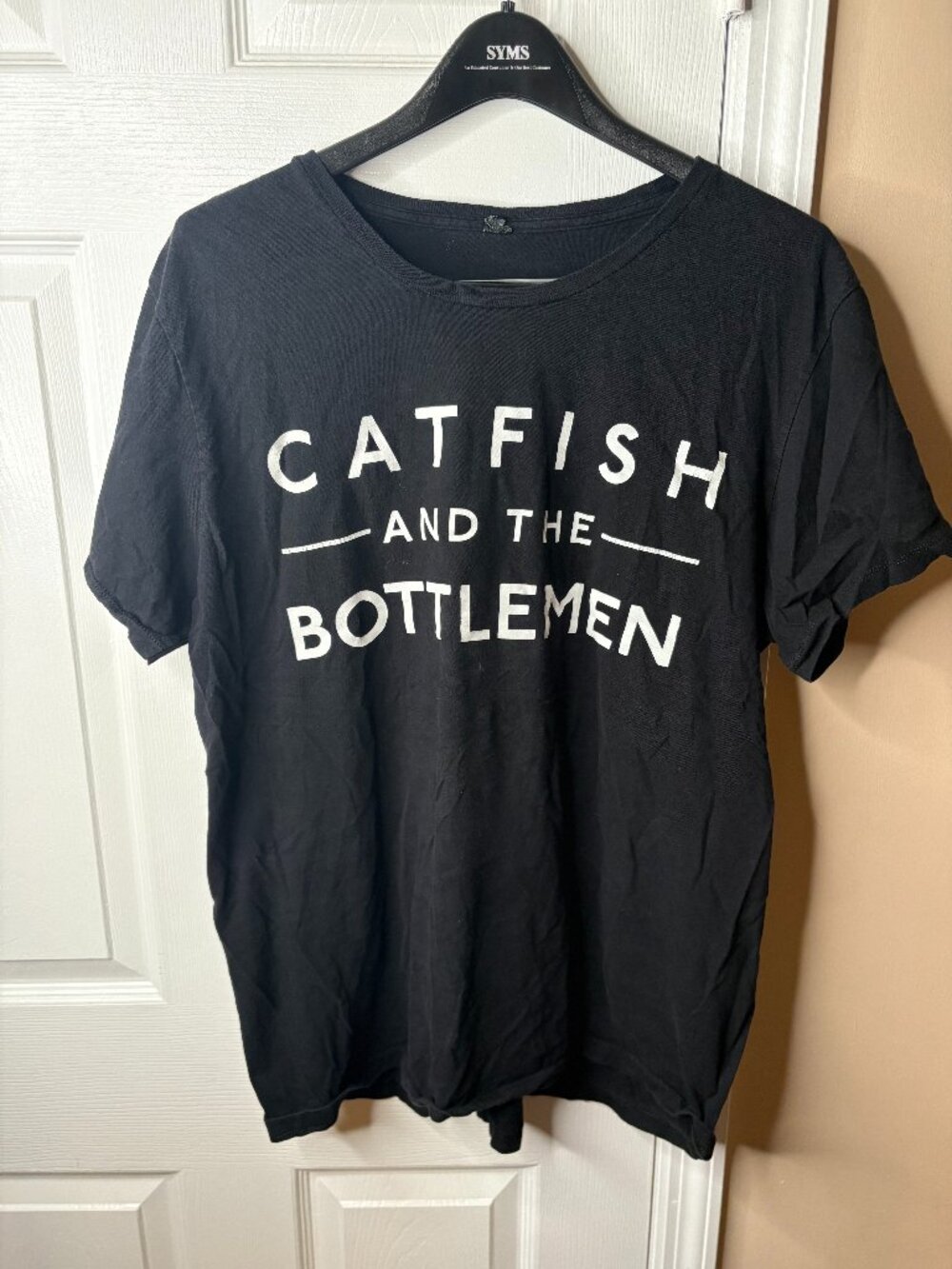 Catfish And The Bottlemen XL Black Band T Shirt
